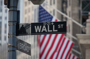 Η Wall Street γυρίζει την πλάτη στις δεσμεύσεις της για τη βιωσιμότητα