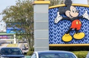 Disney:  43,3 εκατ. αποζημίωση σε γυναίκες που αμείβονταν χαμηλότερα