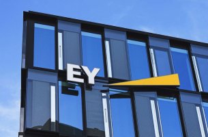 EY: Δημοσιεύει την Δεύτερη Έκθεση Βιώσιμης Ανάπτυξης