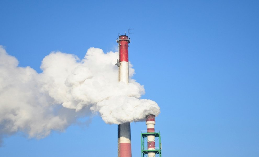 ΕΕ: Μείωση 2,6% στις εκπομπές CO2 το β’ τρίμηνο του 2024